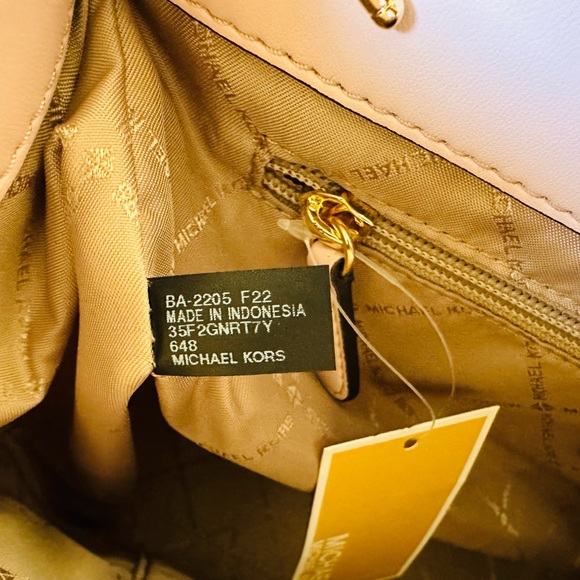 Mk - Picture 11 of 14